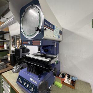 Mitutoyo PJ A3000_Profilprojektor_Bj.2015_IntNr231490